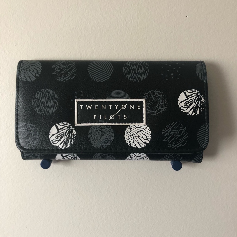 Twenty One Pilots Wallet